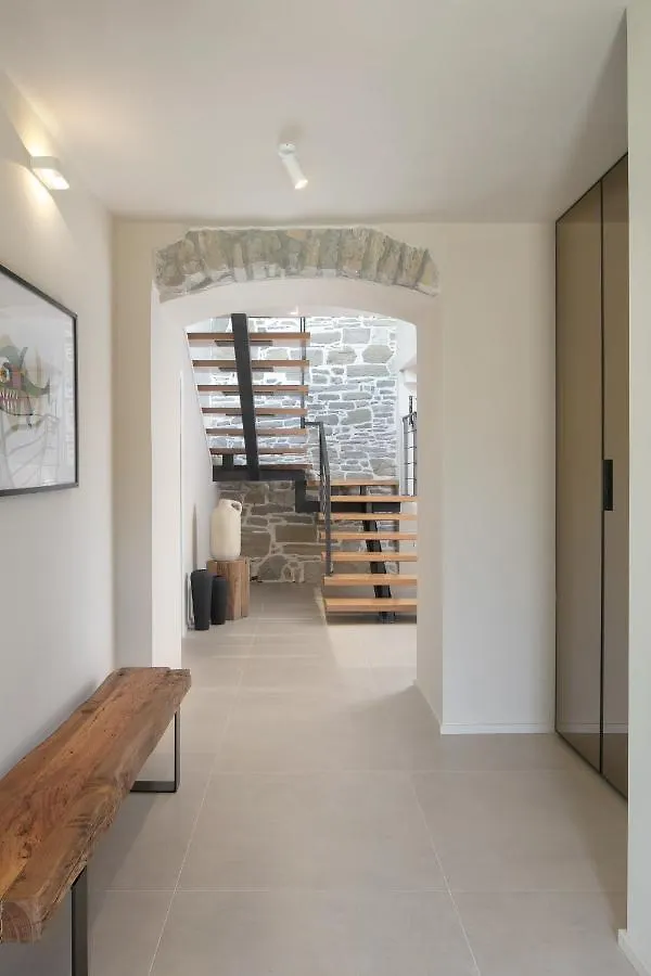 Villa Stone House Baracchi Lanisce Croacia